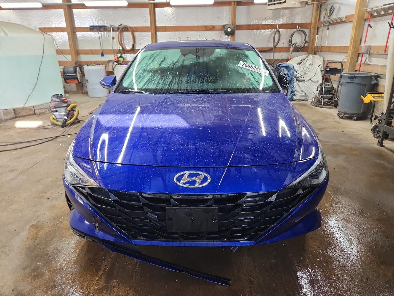 2023 HYUNDAI ELANTRA SEL photo 8
