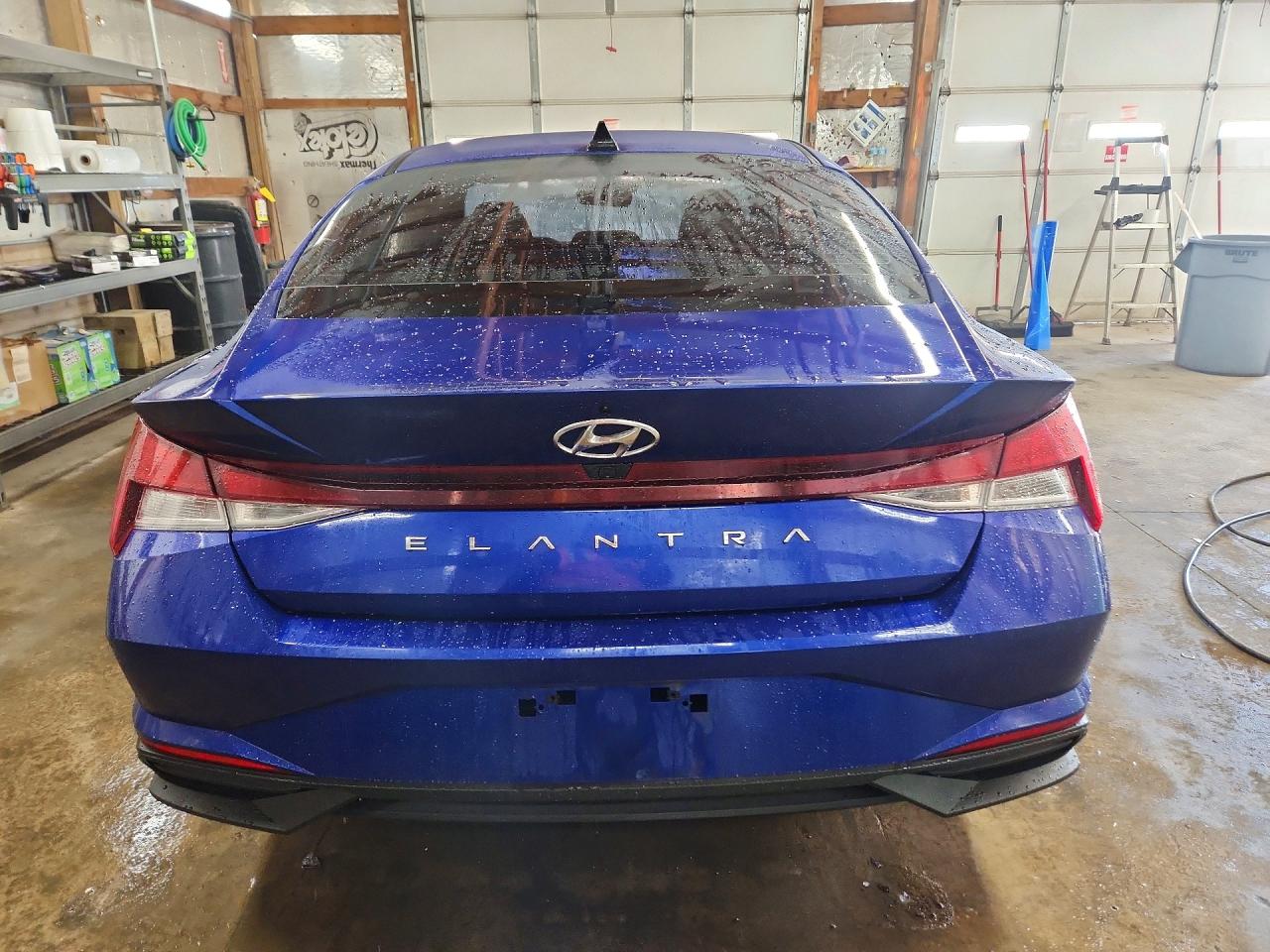 2023 HYUNDAI ELANTRA SEL photo 10