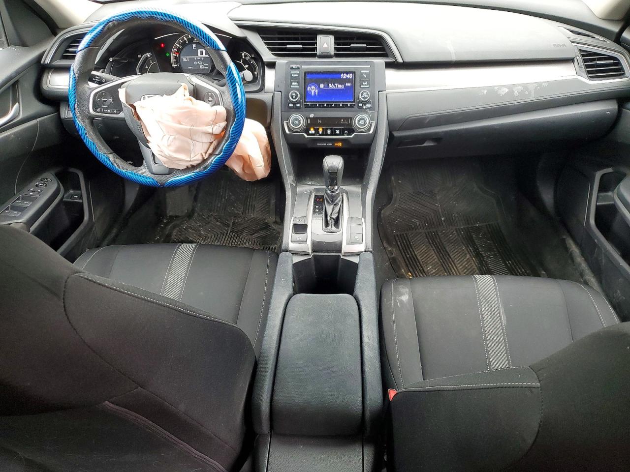 2016 HONDA CIVIC LX photo 8