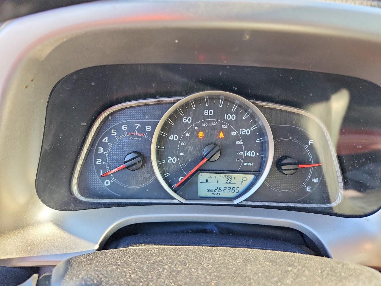 2014 TOYOTA RAV4 XLE photo 9