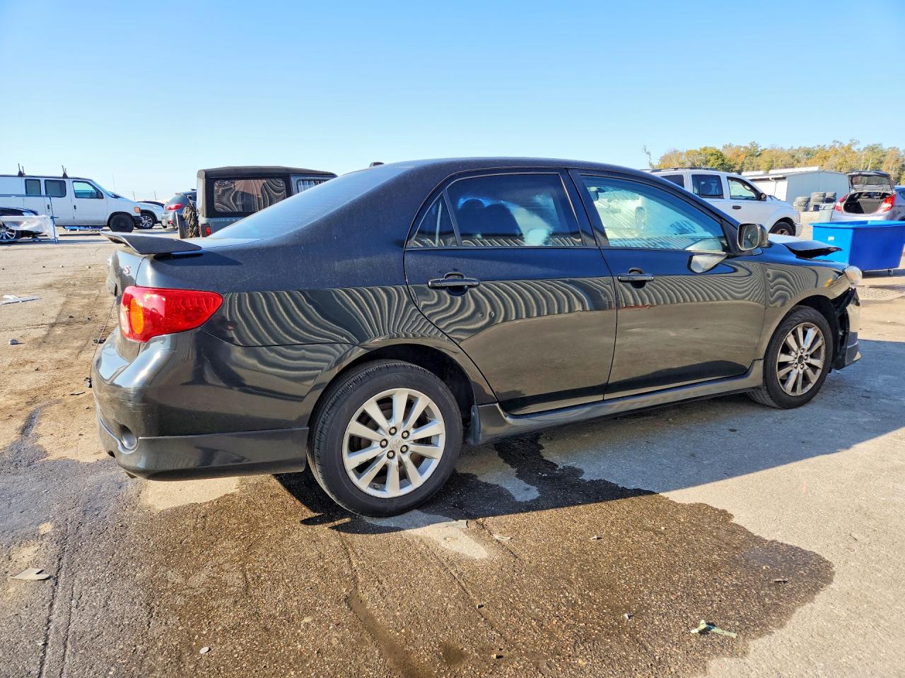 2010 TOYOTA COROLLA S photo 3