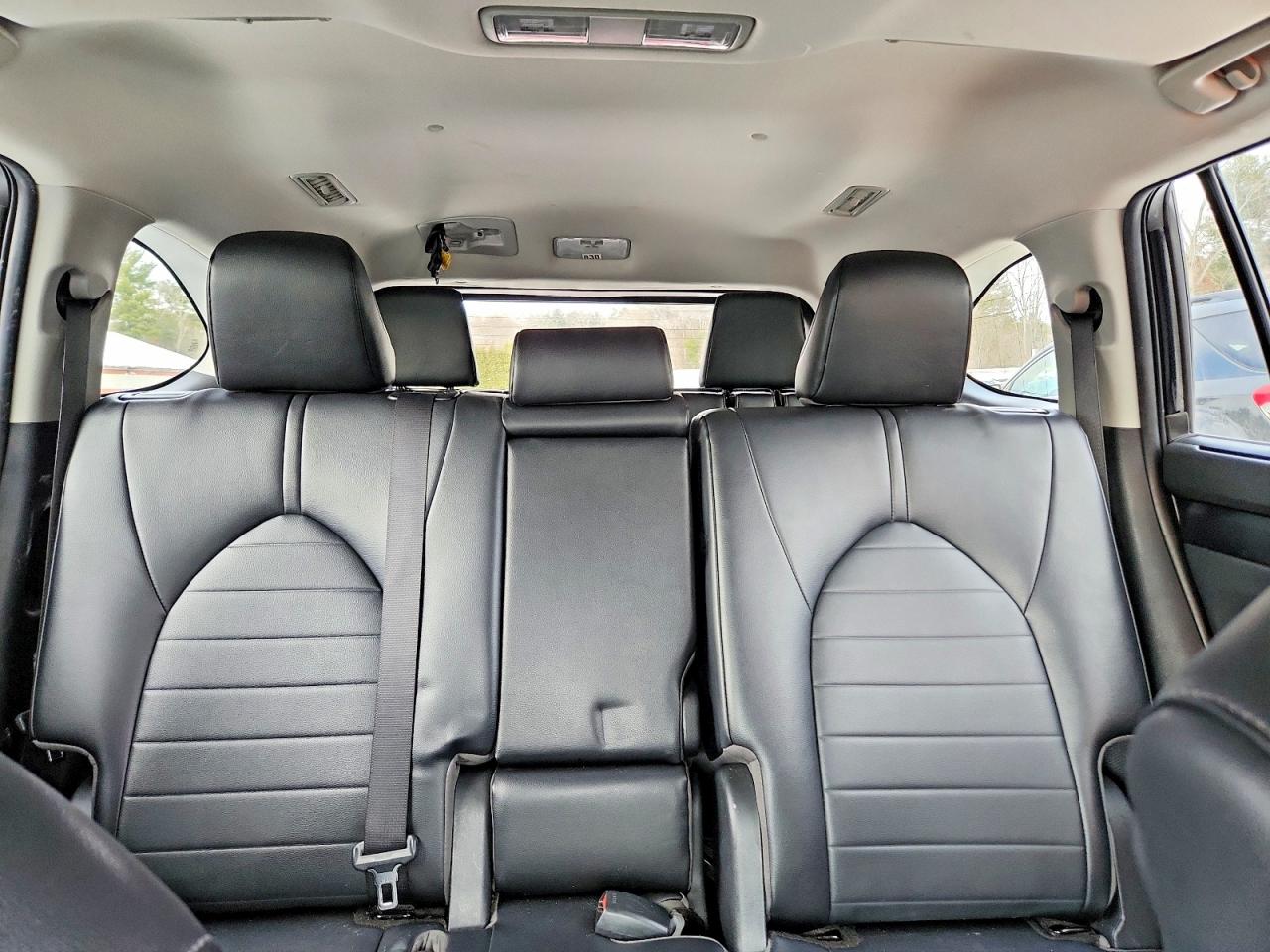 2023 TOYOTA HIGHLANDER BASE photo 19