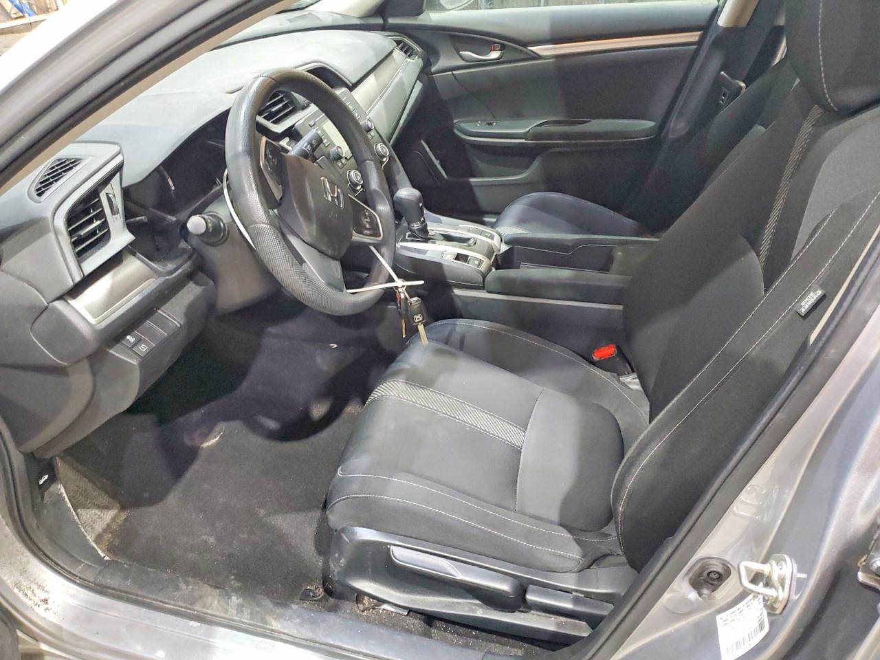 2017 HONDA CIVIC LX photo 19