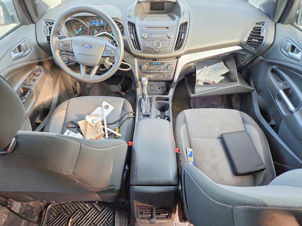 2017 FORD ESCAPE SE photo 22