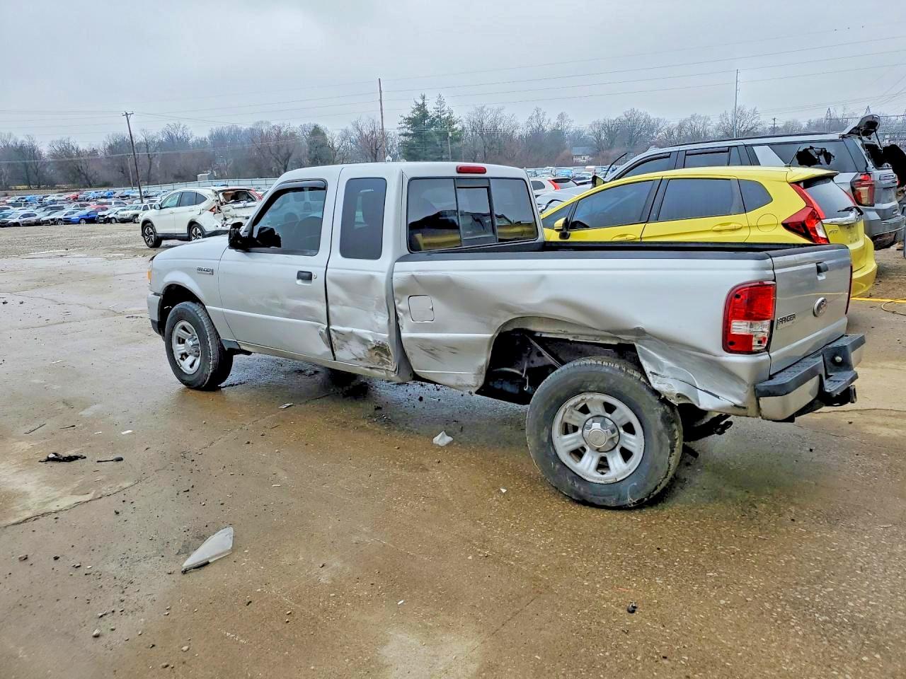 2011 FORD RANGER SUPER CAB photo 4