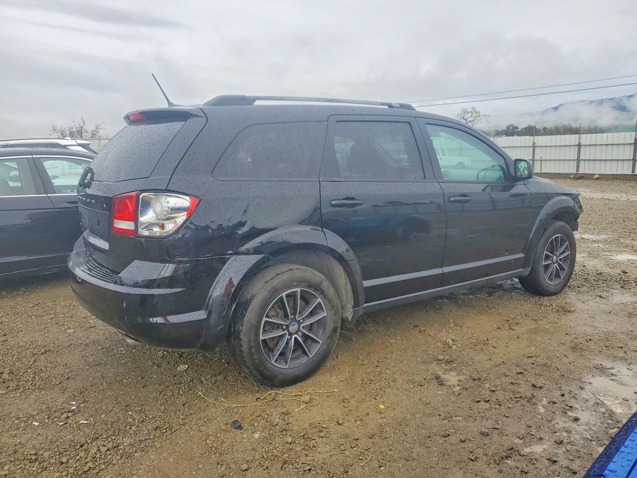 2017 DODGE JOURNEY photo 3