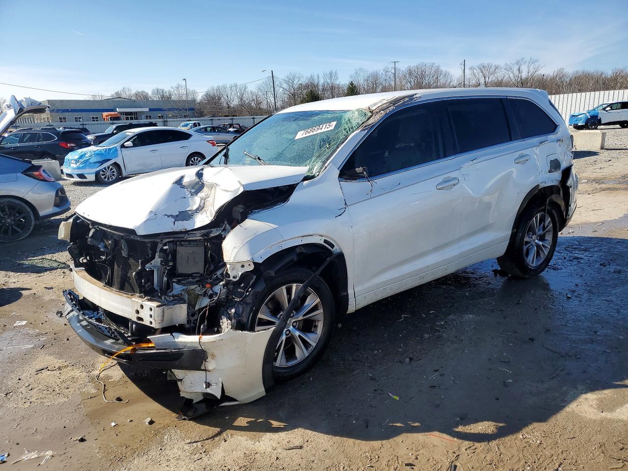2014 TOYOTA HIGHLANDER