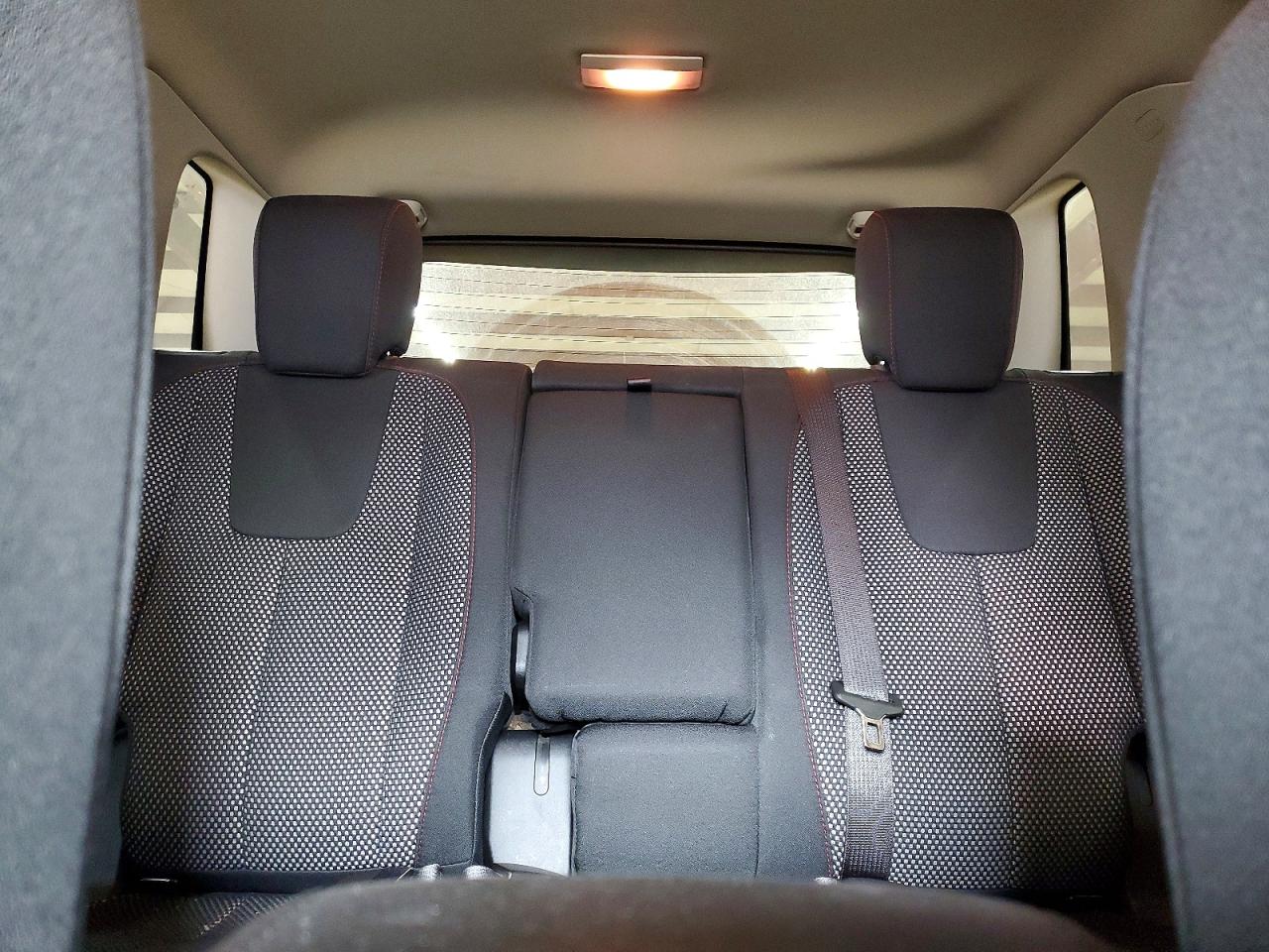 2017 GMC TERRAIN SLE photo 10