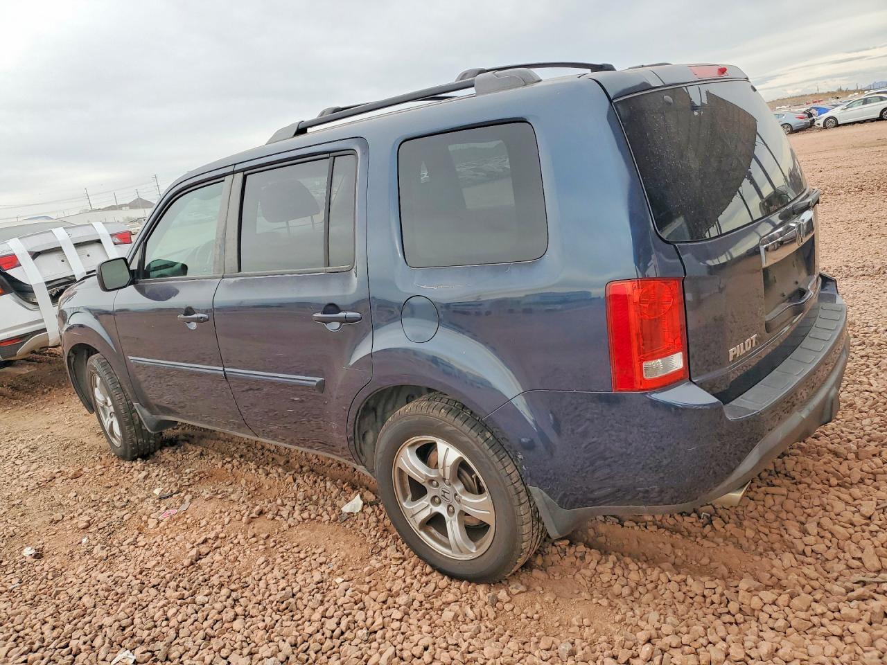 2012 HONDA PILOT EX photo 2