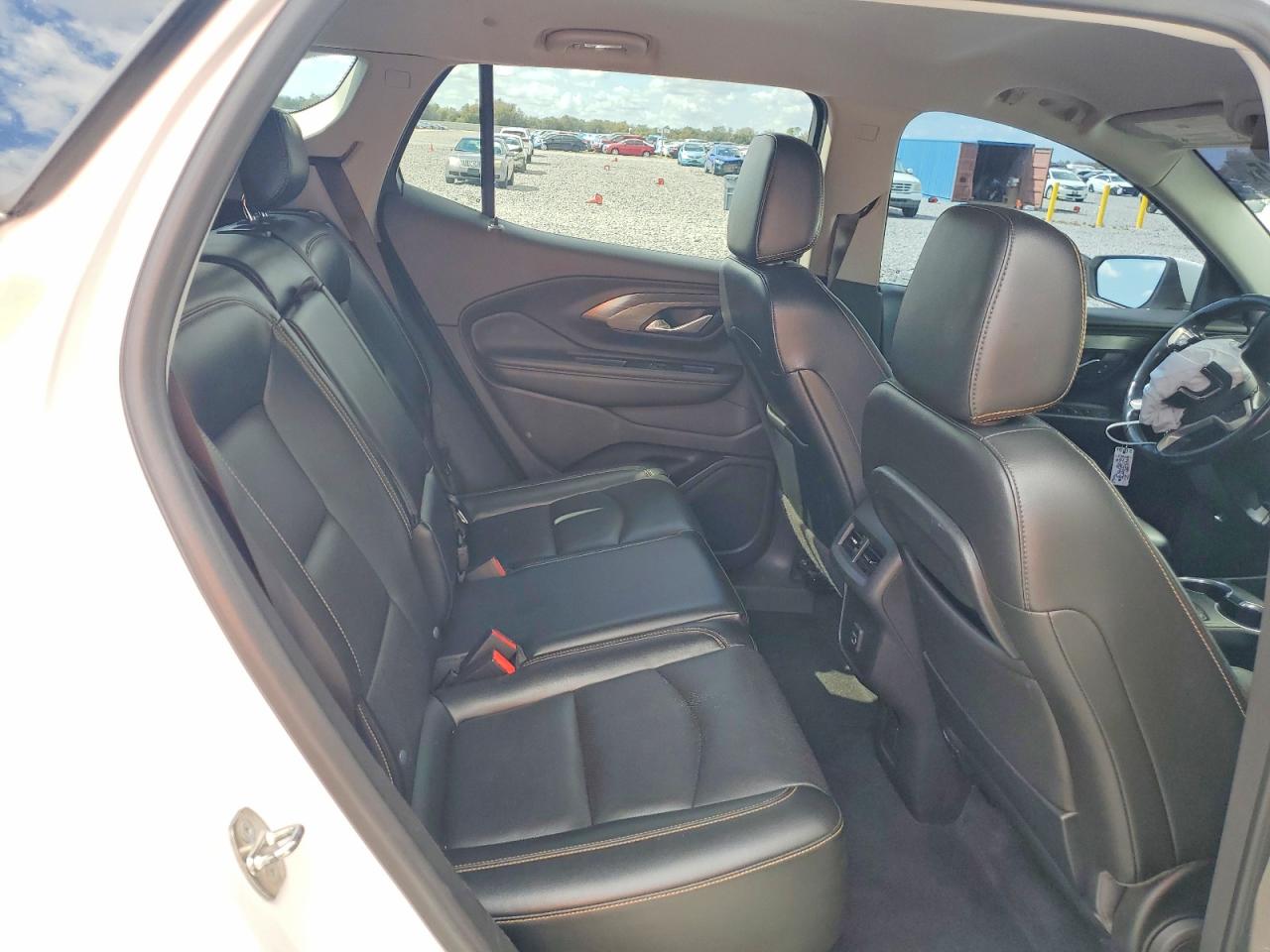2020 GMC TERRAIN SLT photo 19