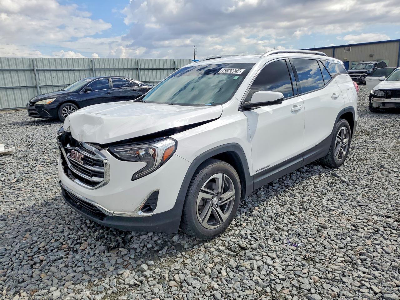 2020 GMC TERRAIN