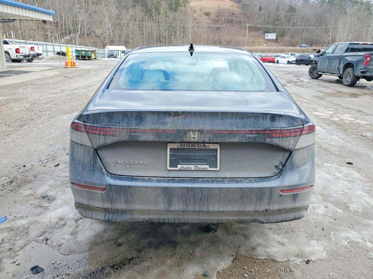 2025 HONDA ACCORD SE photo 6