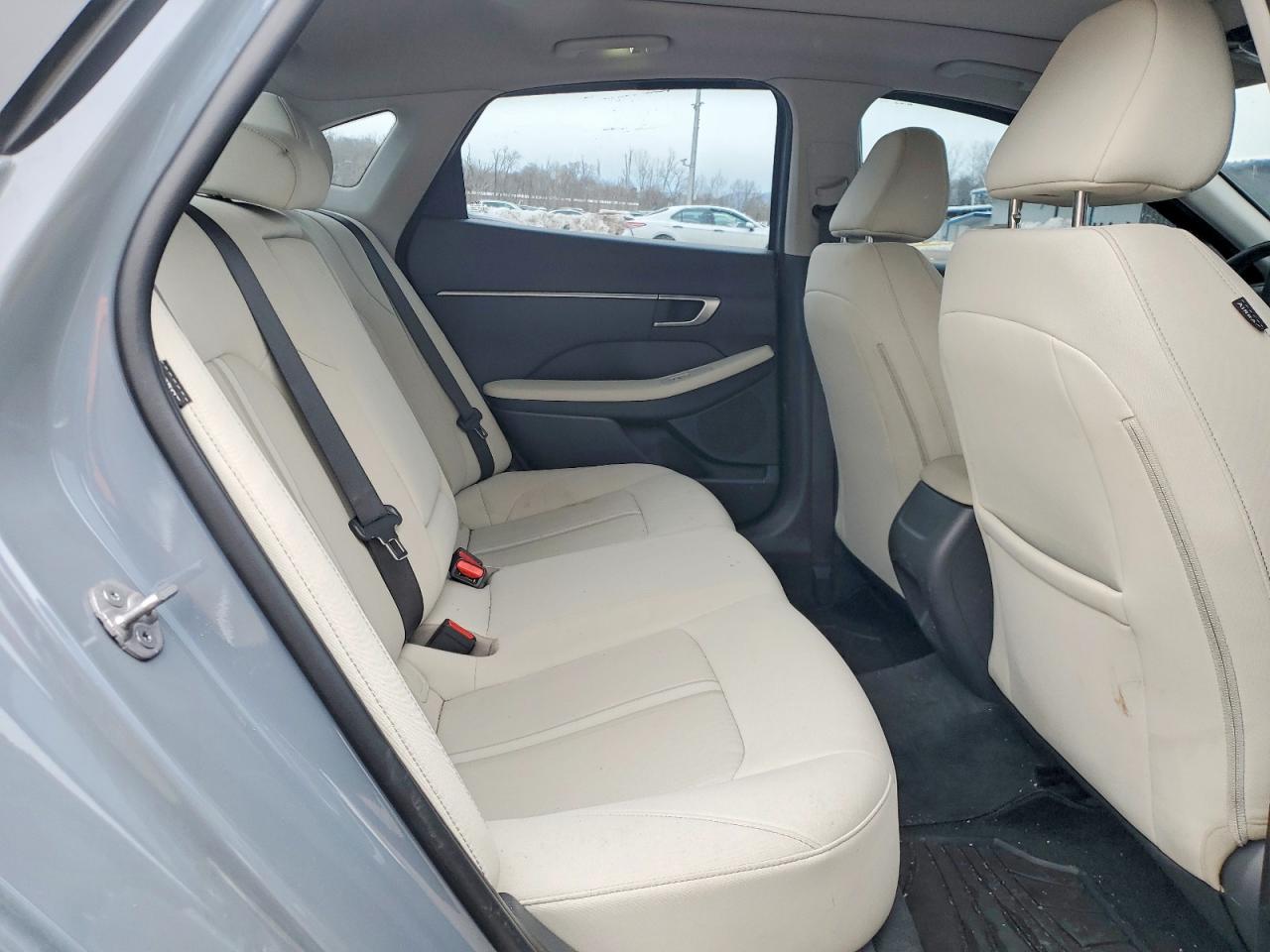 2025 HYUNDAI SONATA photo 19