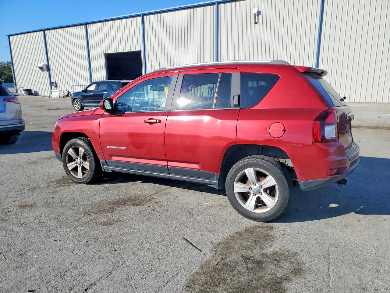 2016 JEEP COMPASS LATITUDE photo 2