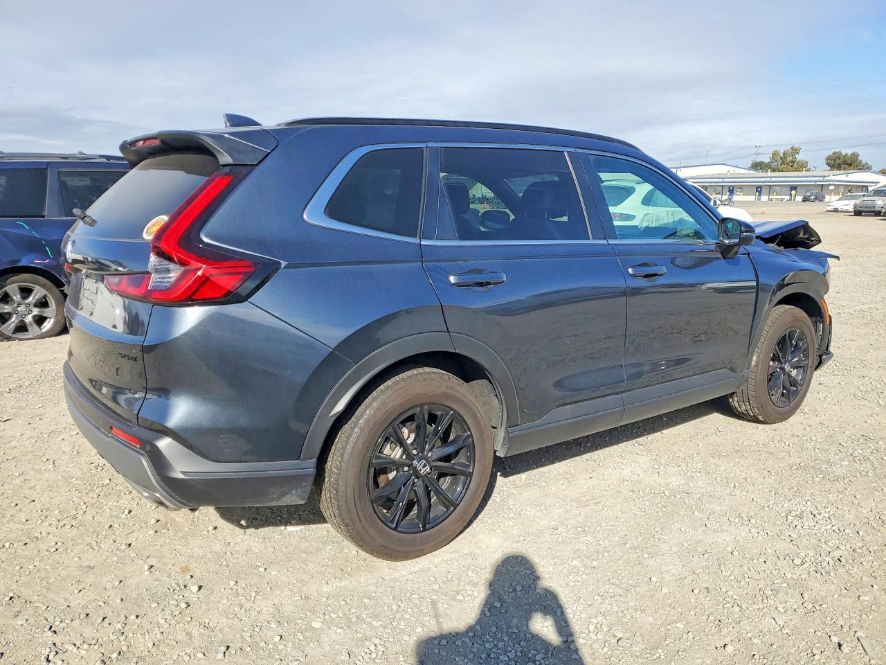 2025 HONDA CR-V SPORT-L photo 3