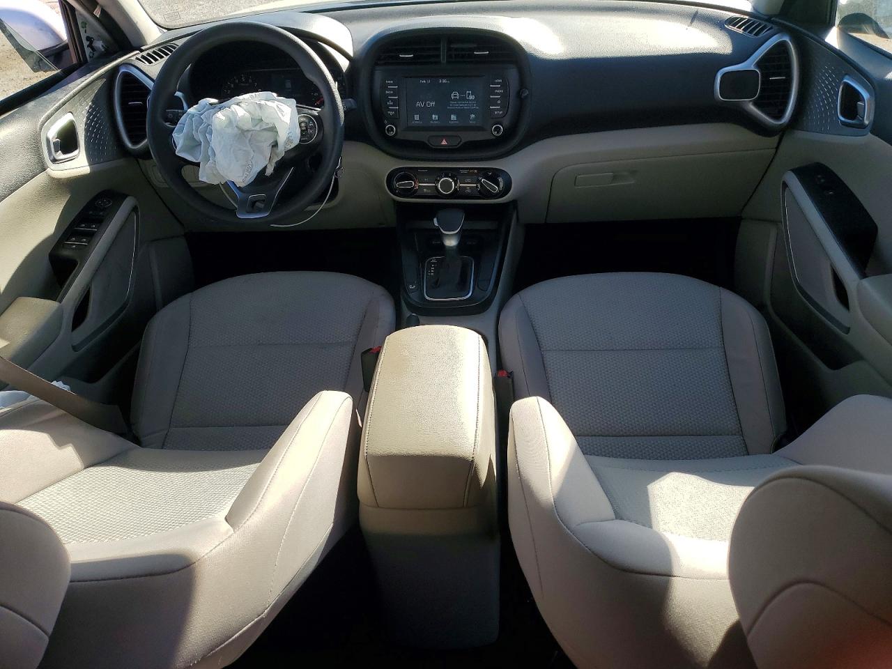 2021 KIA SOUL LX photo 8