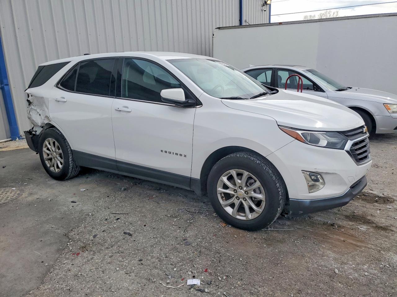2019 CHEVROLET EQUINOX LT photo 10