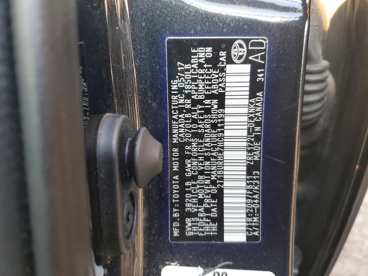 2017 TOYOTA COROLLA L photo 12
