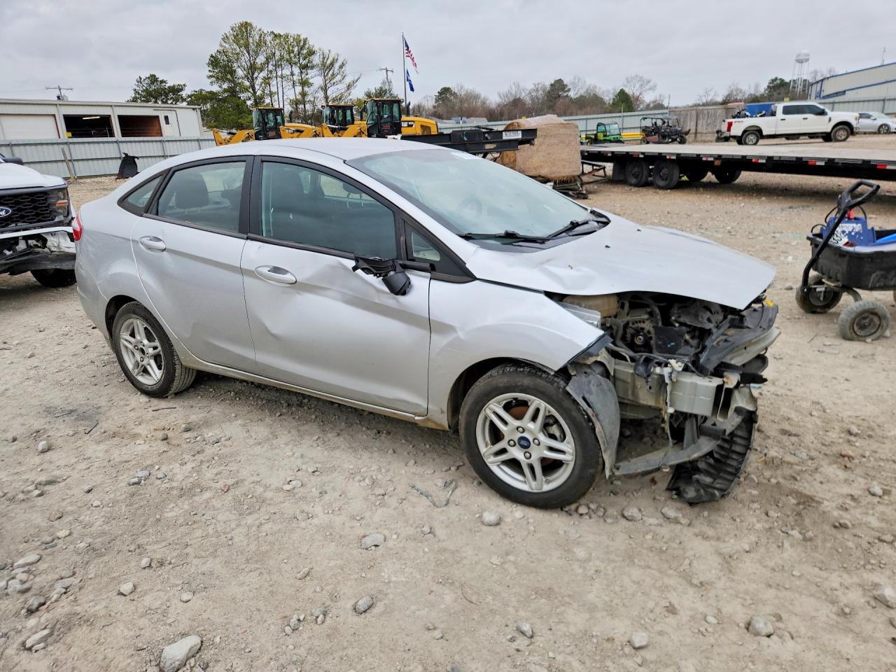 2018 FORD FIESTA SE photo 4