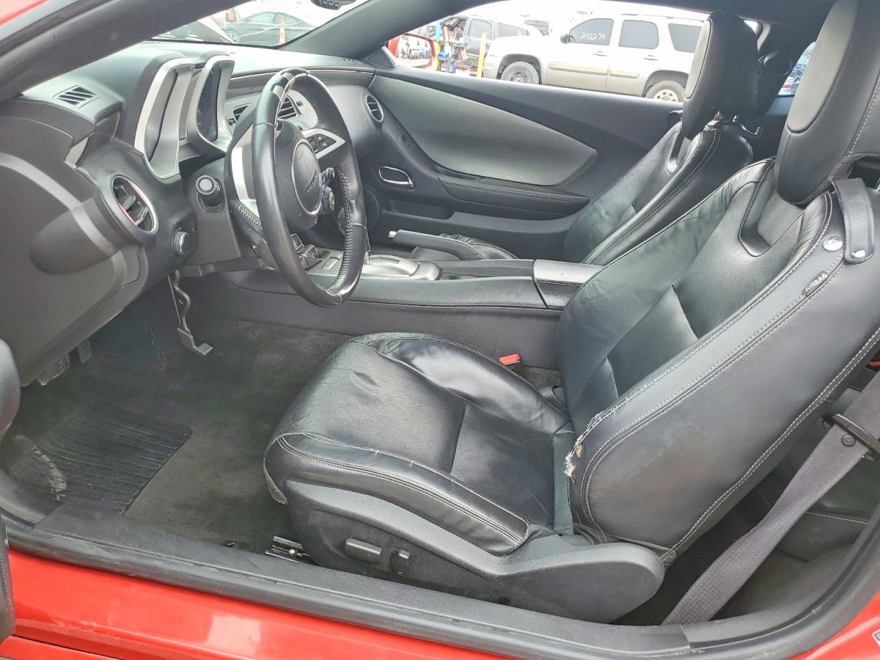 2011 CHEVROLET CAMARO LT photo 7
