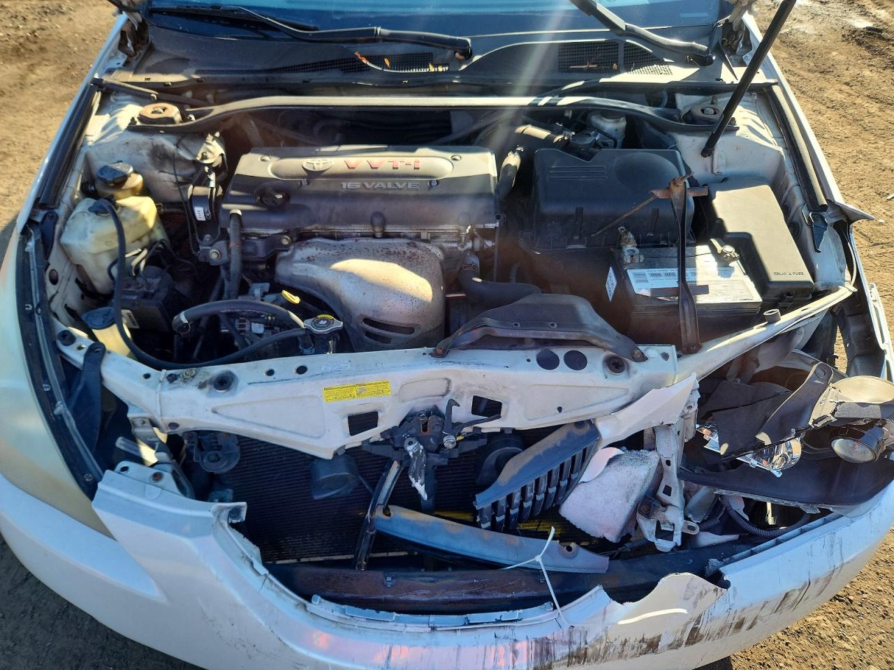 2005 TOYOTA CAMRY SOLARA SE photo 21
