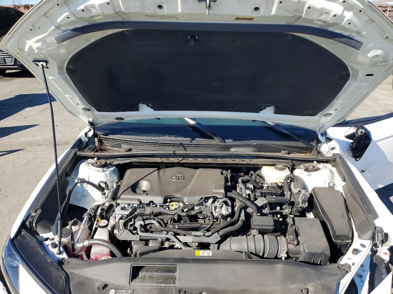 2025 TOYOTA CAMRY XSE photo 11