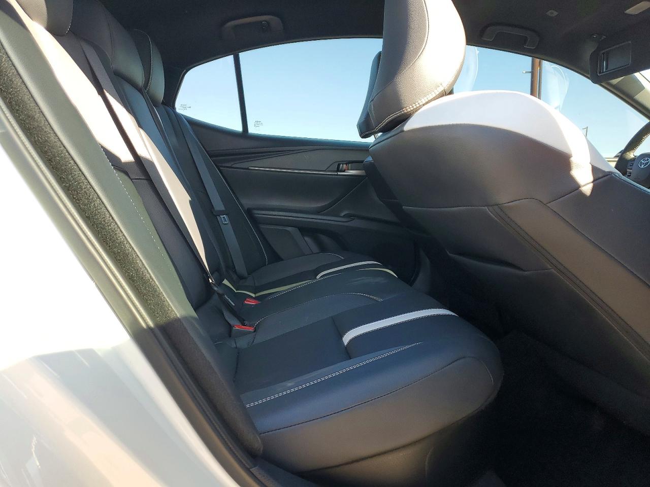 2025 TOYOTA CAMRY XSE photo 10