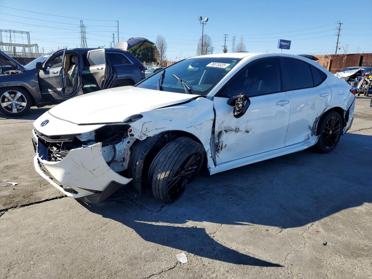 2025 TOYOTA CAMRY