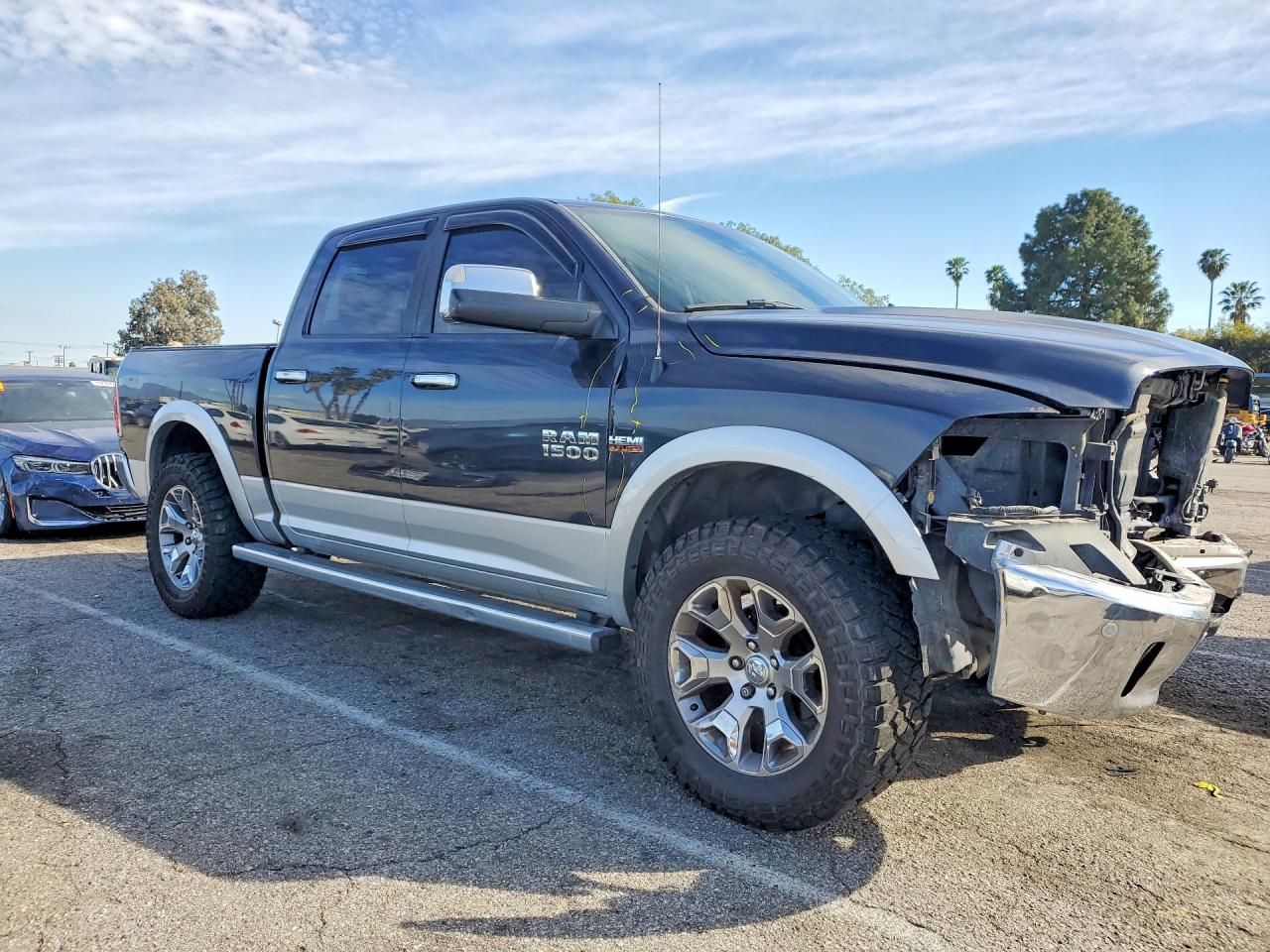 2016 RAM 1500 photo 4