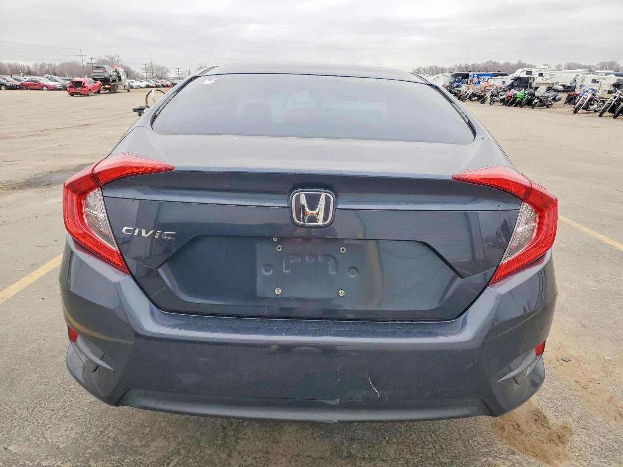 2016 HONDA CIVIC LX photo 6
