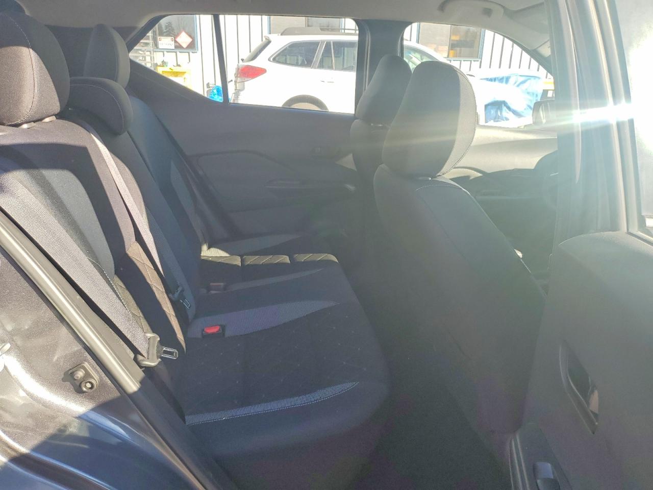 2019 NISSAN KICKS S photo 10