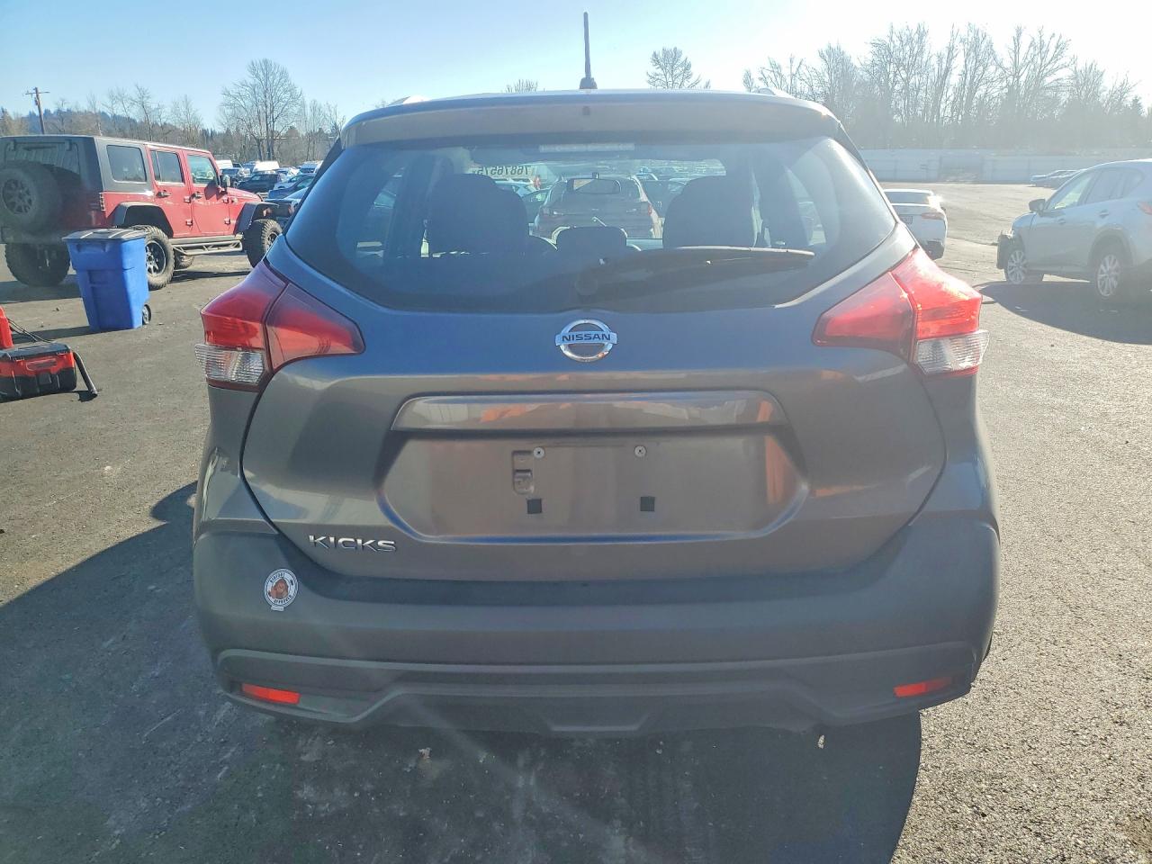 2019 NISSAN KICKS S photo 6