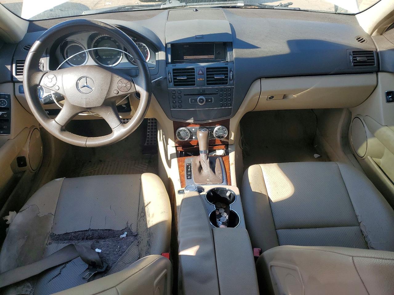 2011 MERCEDES-BENZ C 300 photo 8