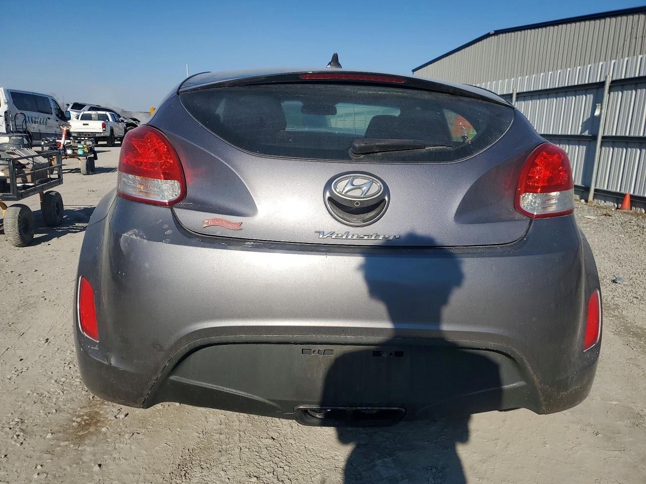 2015 HYUNDAI VELOSTER photo 6