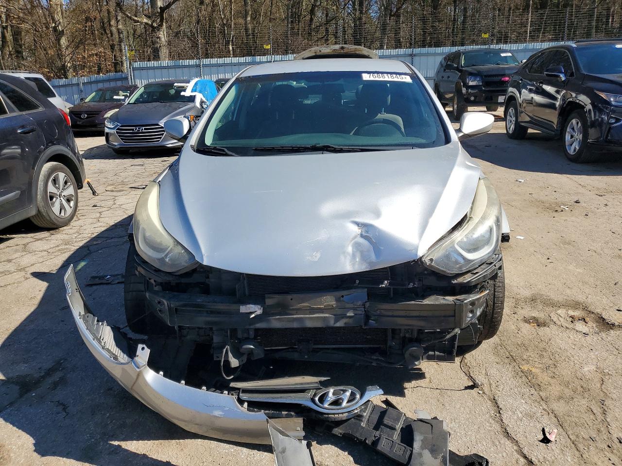 2016 HYUNDAI ELANTRA SE photo 9