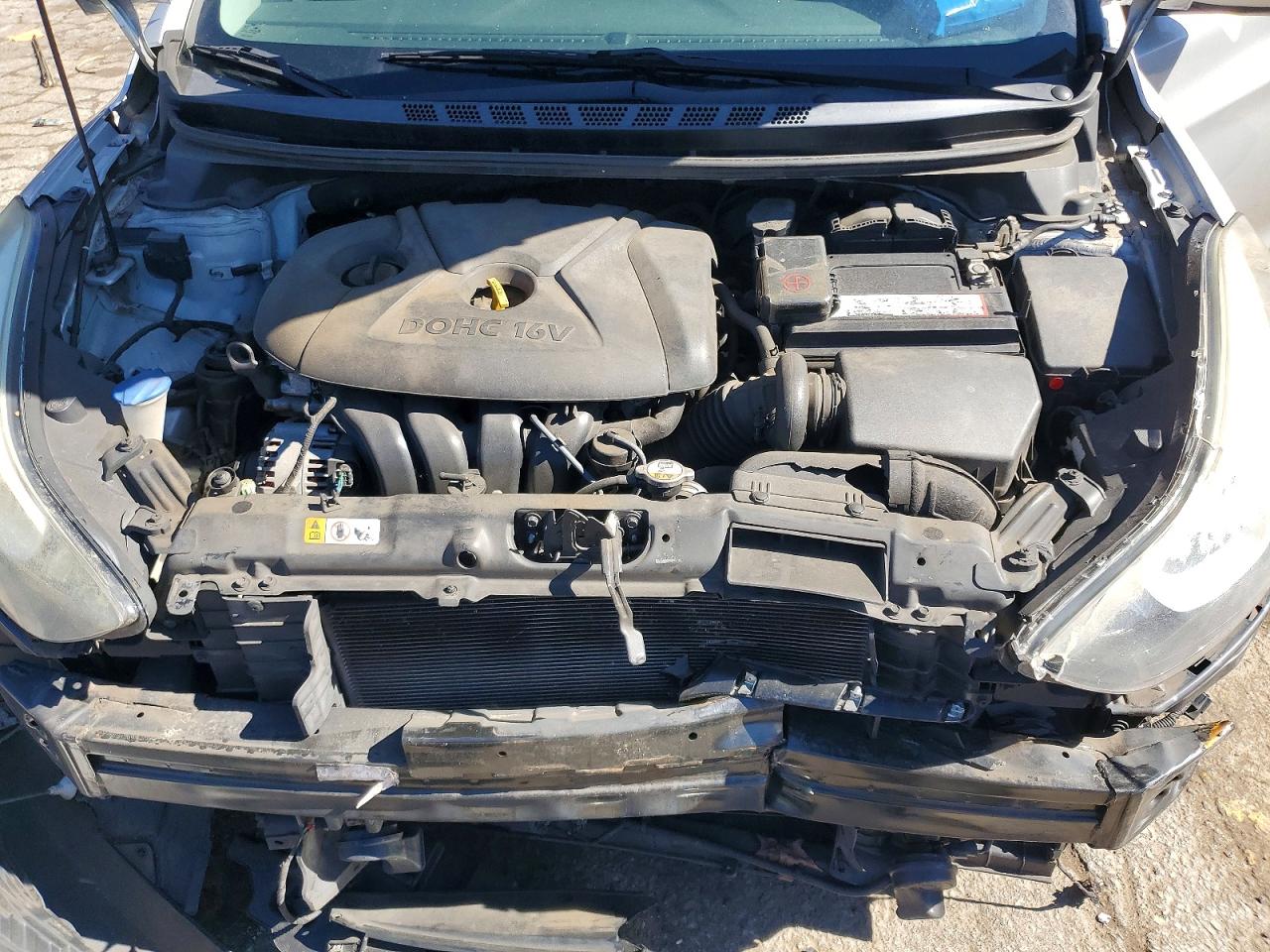 2016 HYUNDAI ELANTRA SE photo 21
