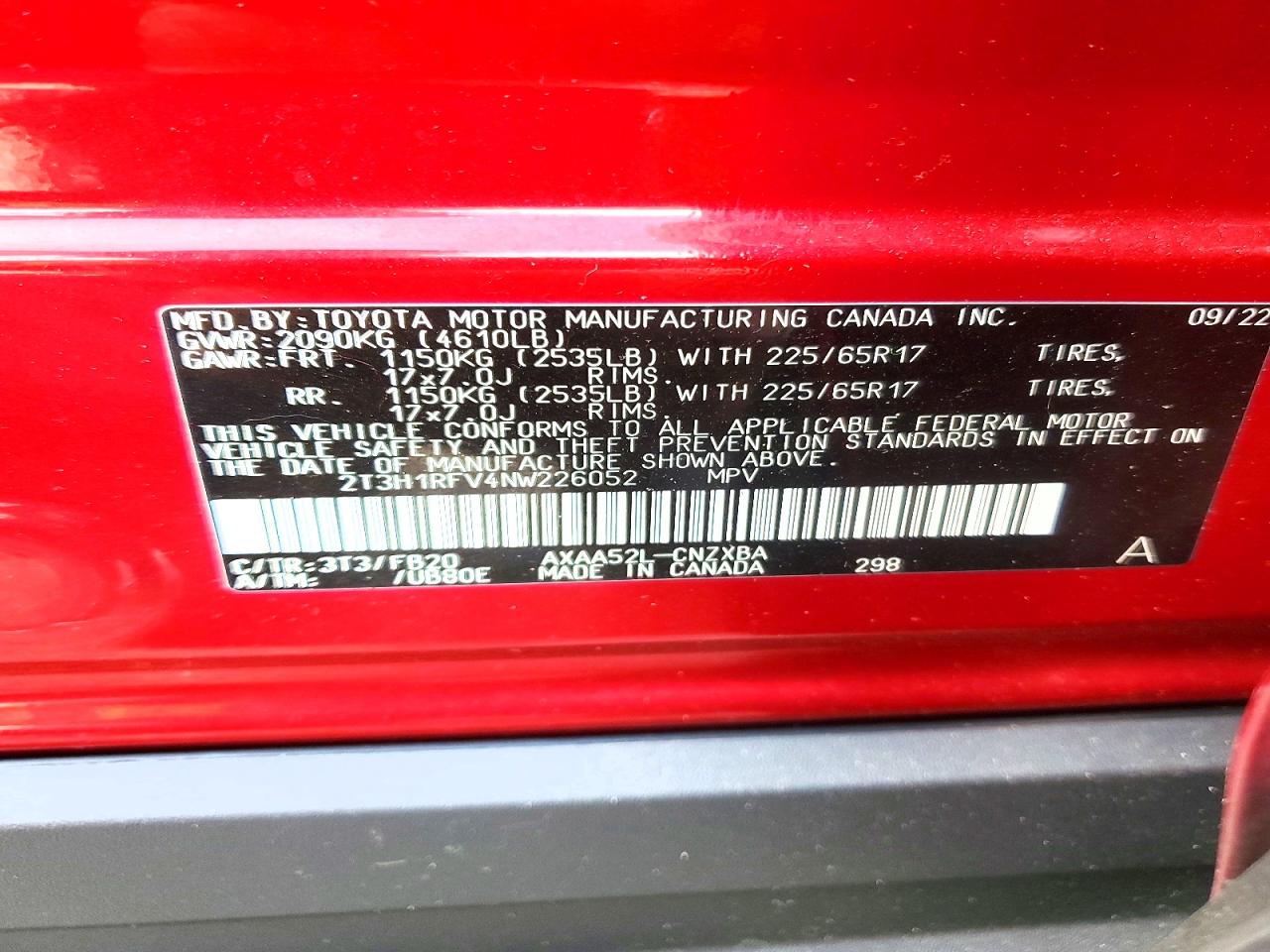 2022 TOYOTA RAV4 LE photo 25