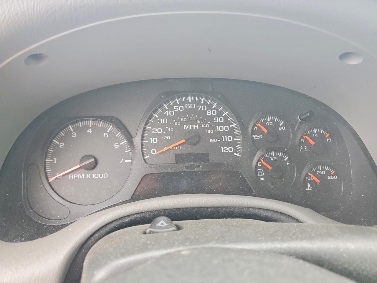 2005 CHEVROLET TRAILBLAZER LS photo 24