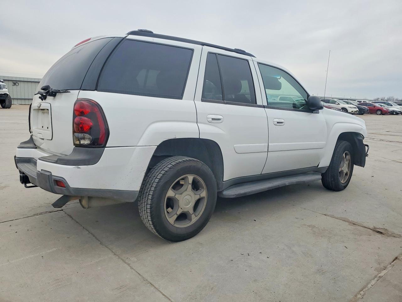 2005 CHEVROLET TRAILBLAZER LS photo 7