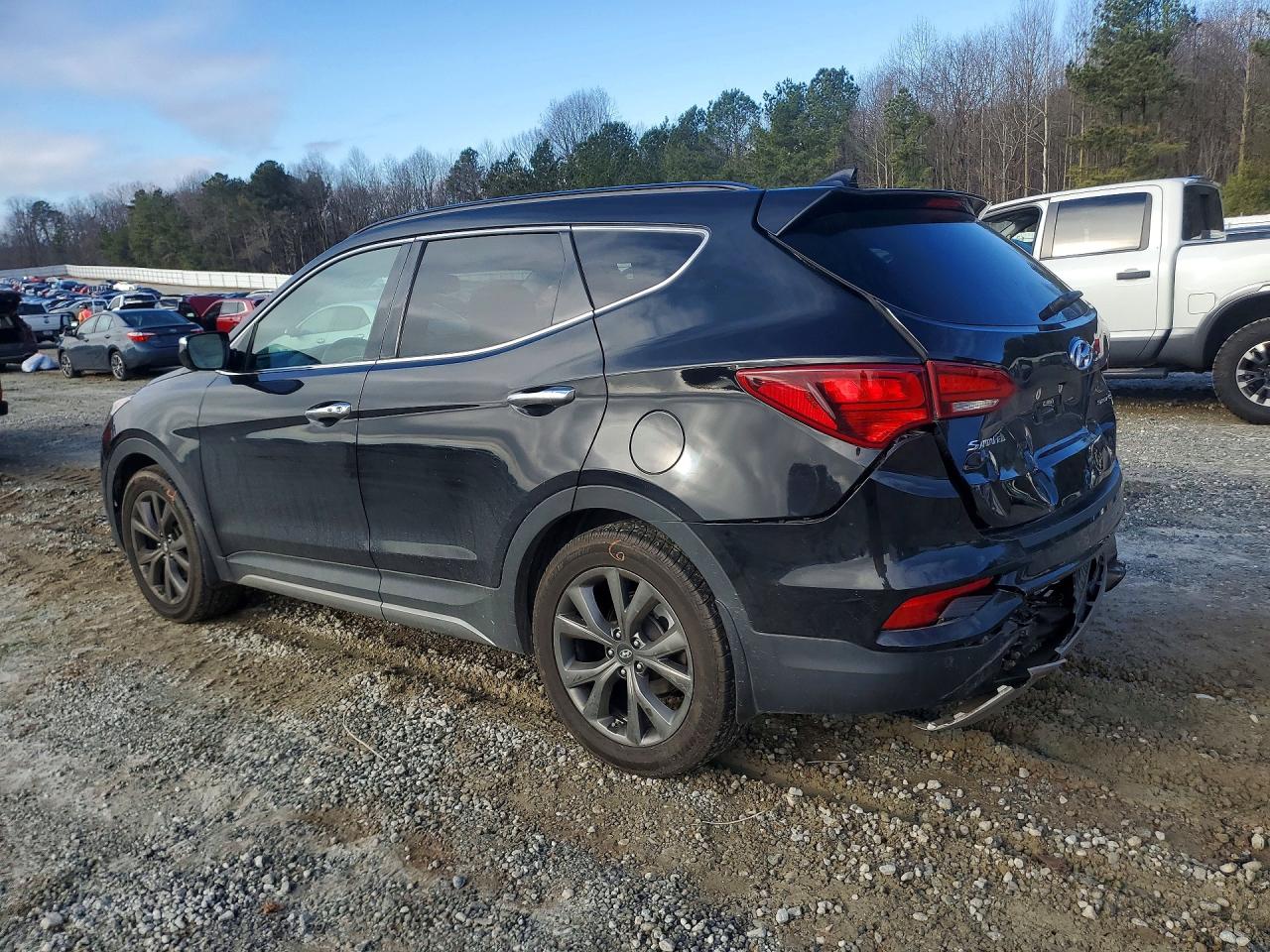 2018 HYUNDAI SANTA FE SPORT photo 2
