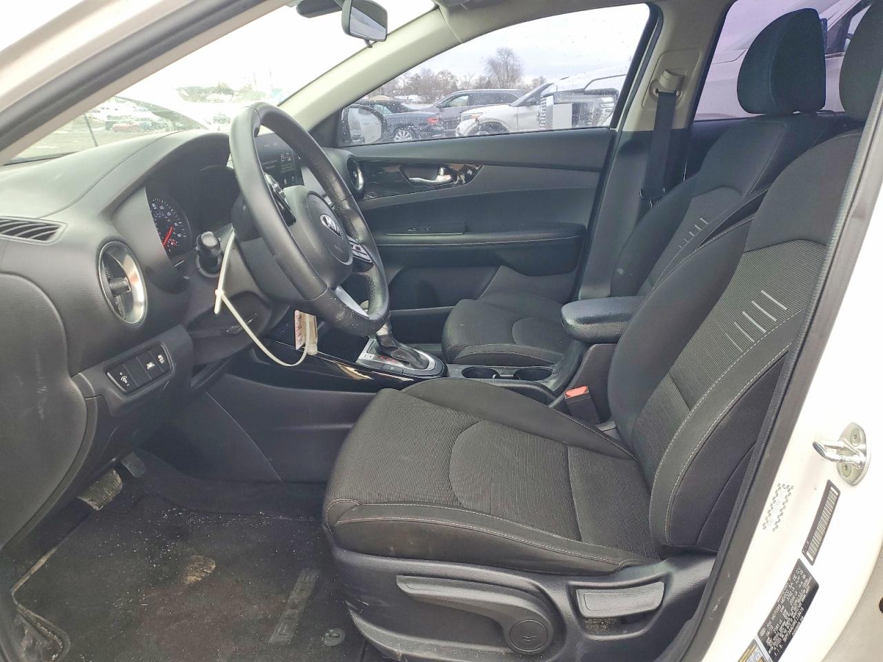 2019 KIA FORTE S photo 7