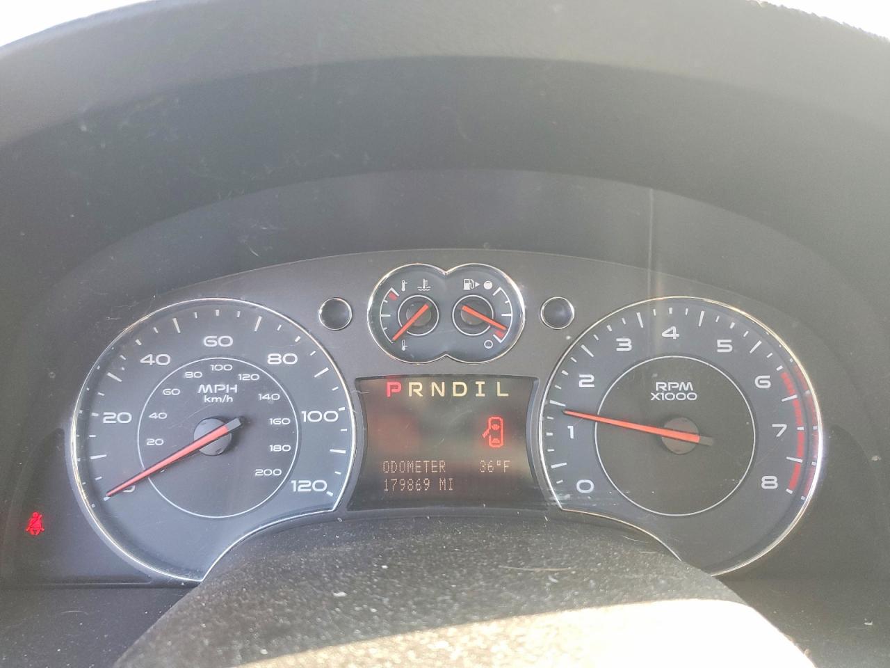 2007 PONTIAC TORRENT photo 25