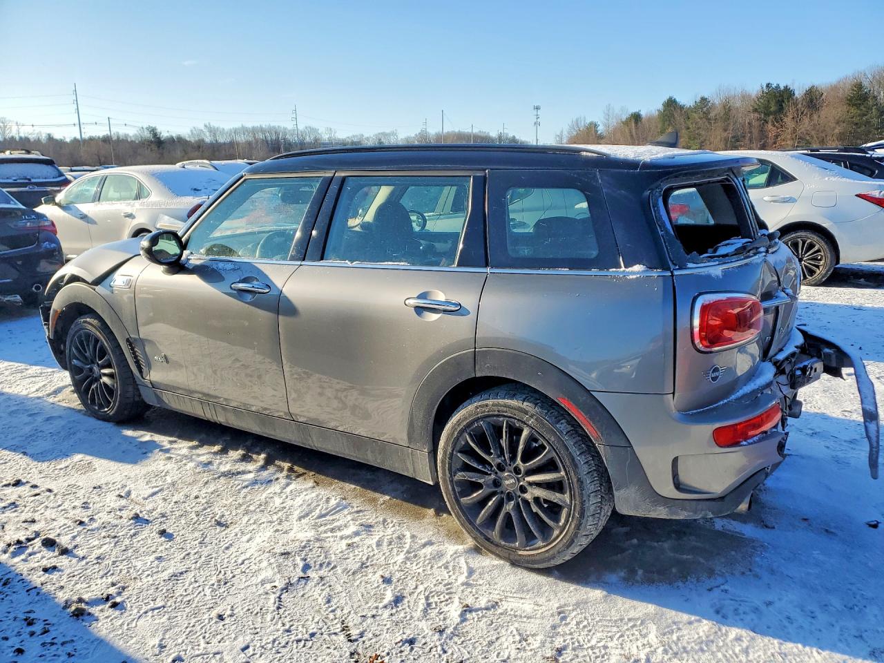 2019 MINI COOPER S CLUBMAN ALL4 photo 2