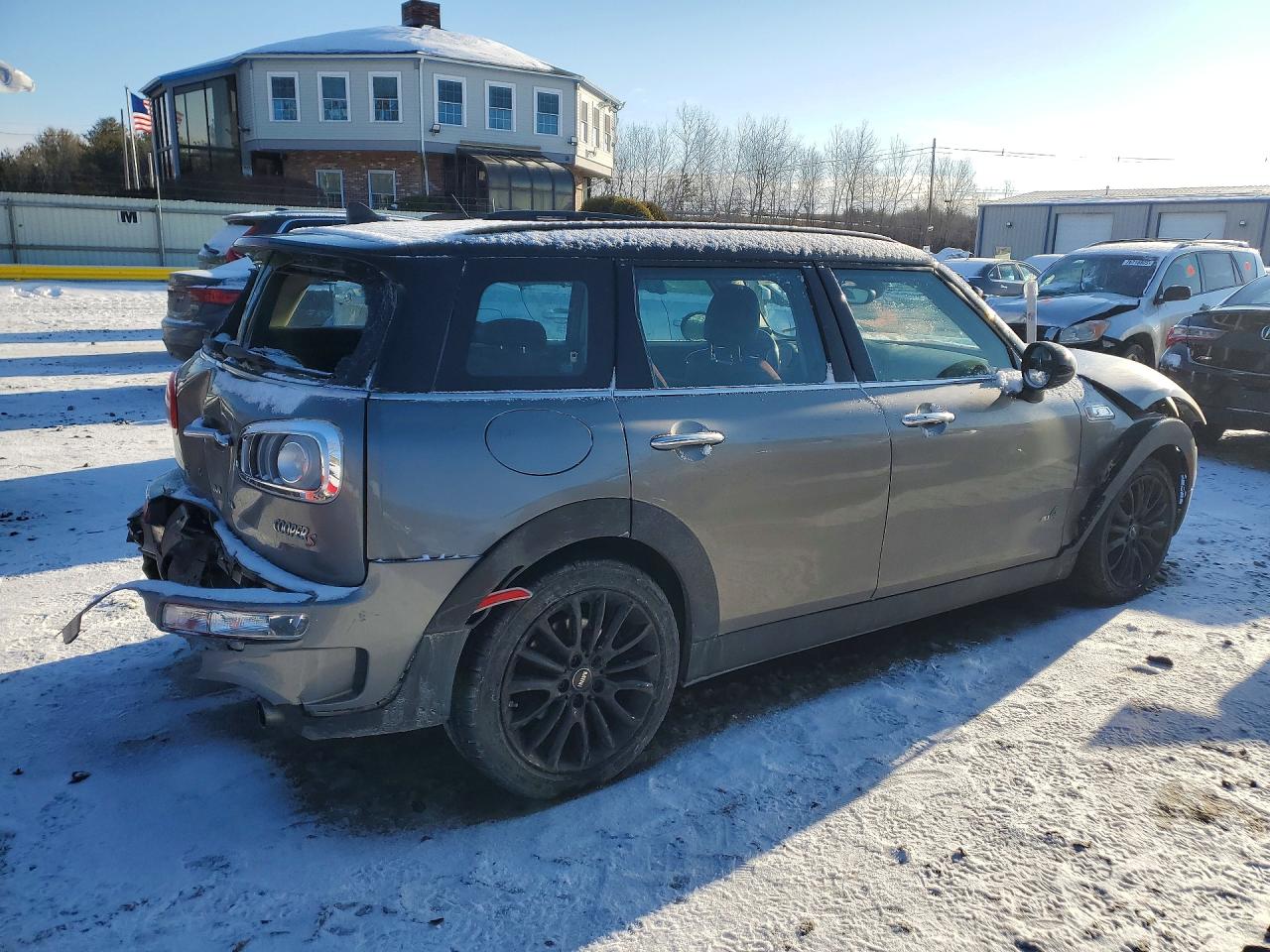 2019 MINI COOPER S CLUBMAN ALL4 photo 3