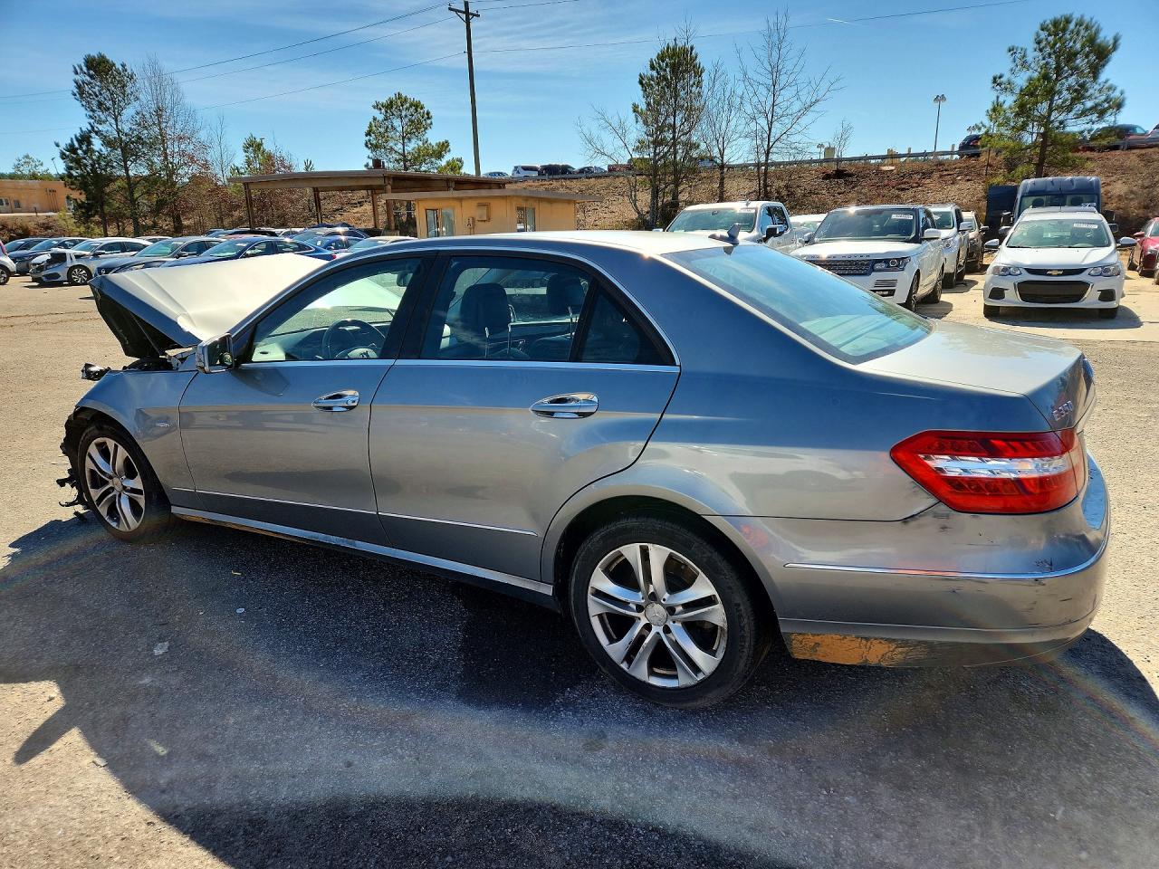 2011 MERCEDES-BENZ E 350 BLUETEC photo 4