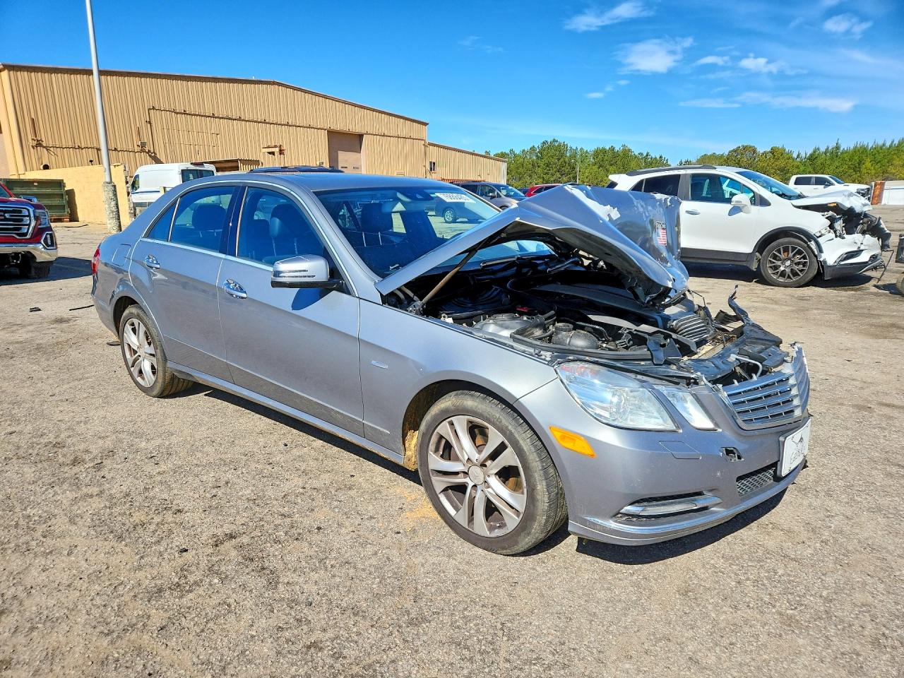 2011 MERCEDES-BENZ E 350 BLUETEC photo 10