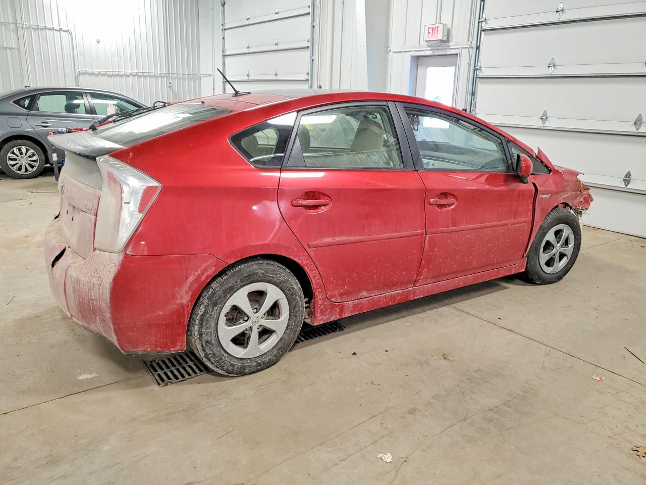 2013 TOYOTA PRIUS photo 5