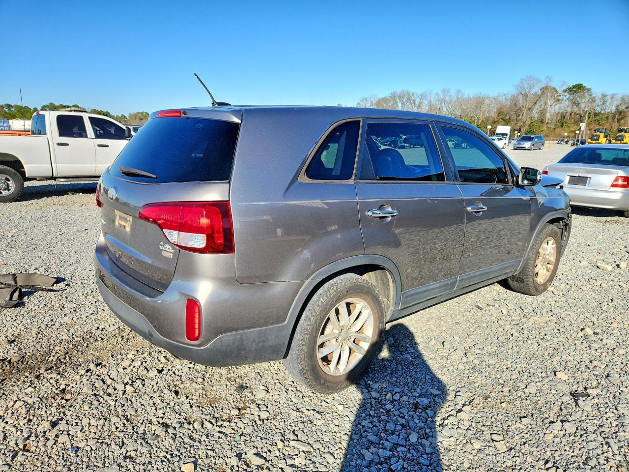 2014 KIA SORENTO LX photo 5