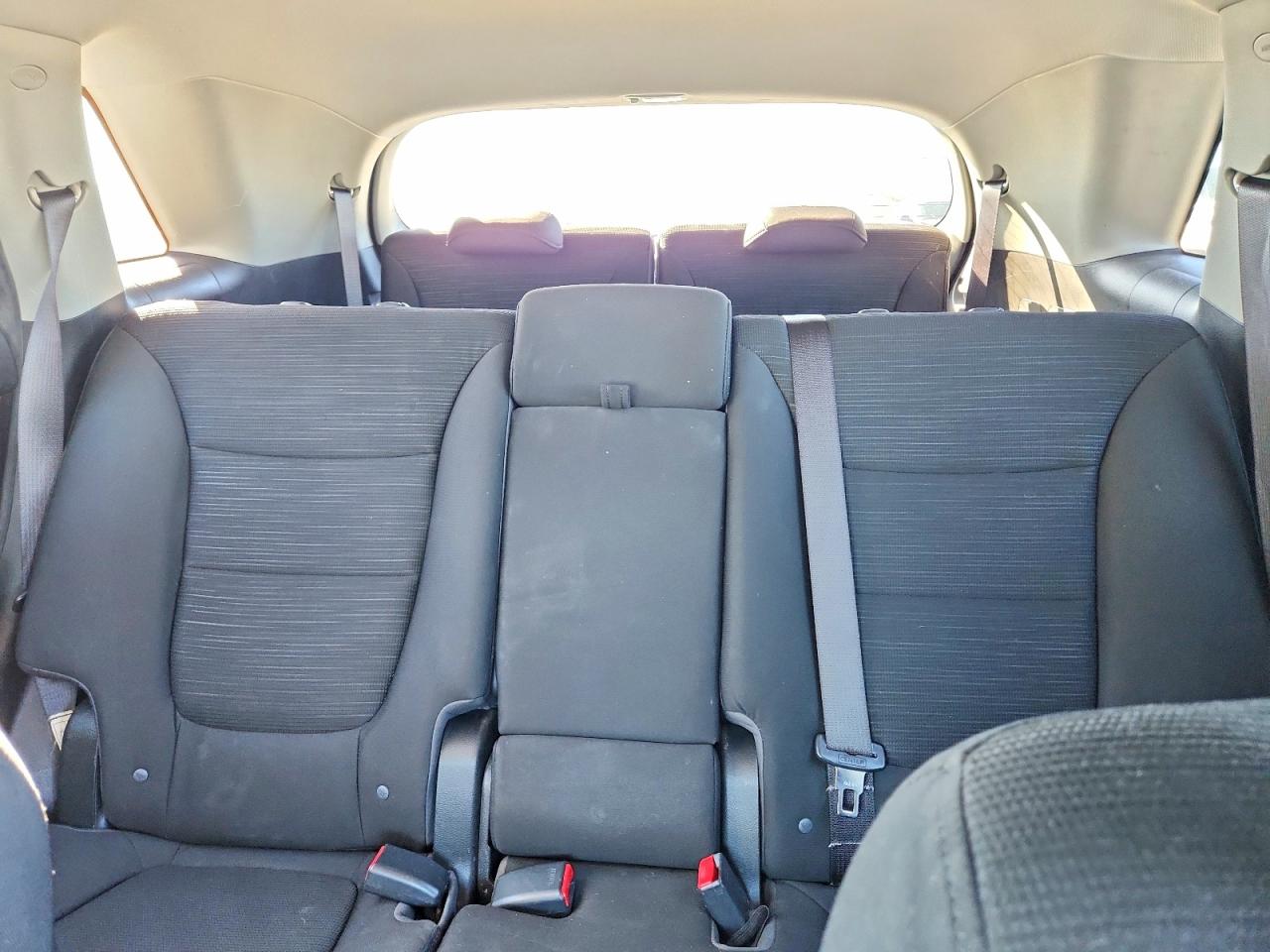 2014 KIA SORENTO LX photo 19
