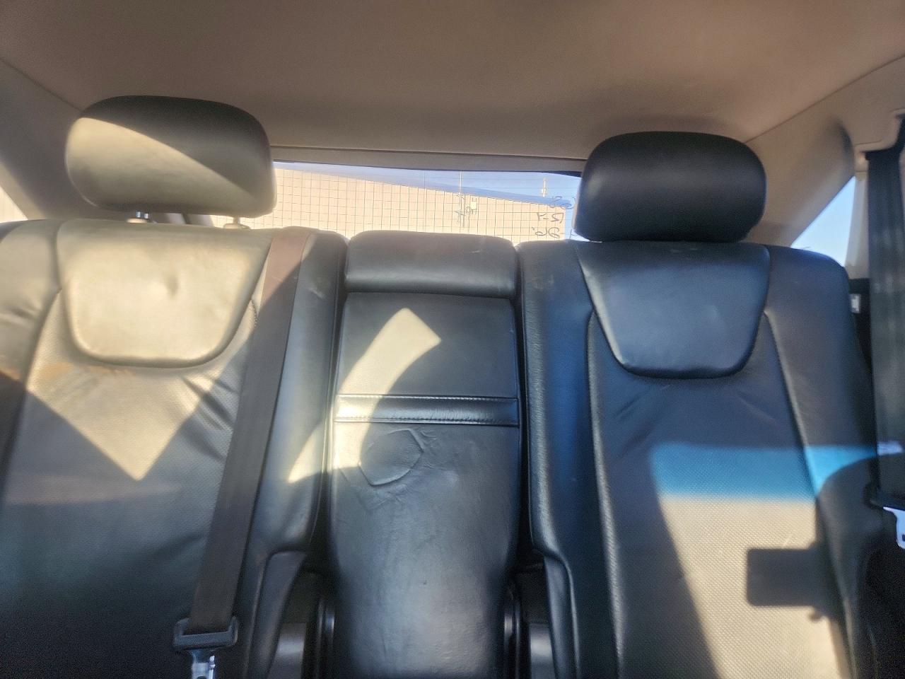 2011 LEXUS RX 350 photo 28